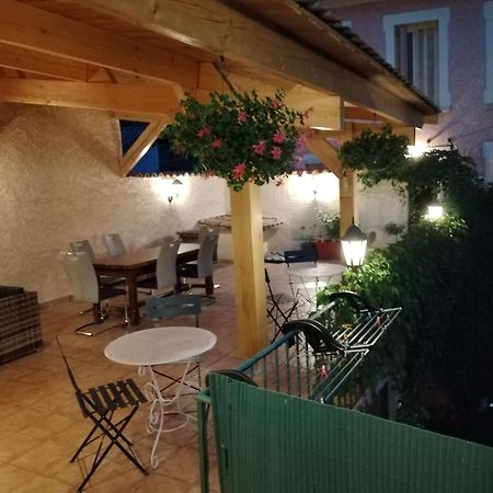 세러스 Rose Des Alpes B&B 외부 사진