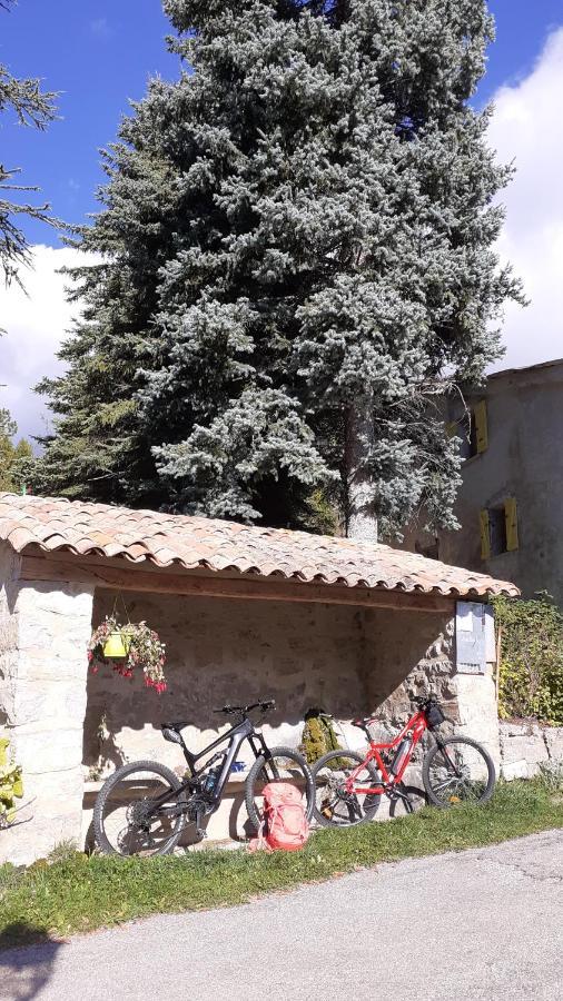 세러스 Rose Des Alpes B&B 외부 사진